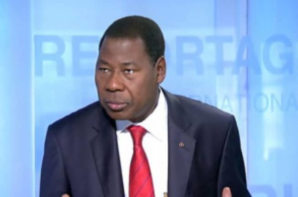 Bénin: le sort de Boni Yayi au centre des discussions