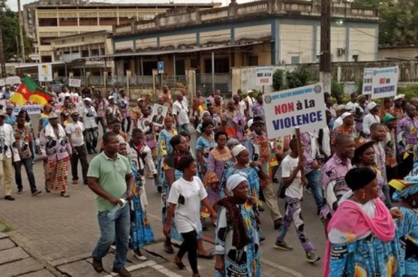 Cameroun: de l’aide humanitaire pour les régions anglophones